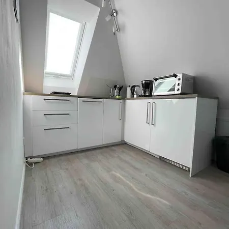 Sad233 - Gemuetliche Monteurwohnung Uebergangswohnung * Schwandorf in Bayern