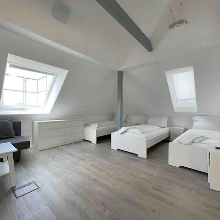 Appartement Sad233 - Gemuetliche Monteurwohnung Uebergangswohnung *